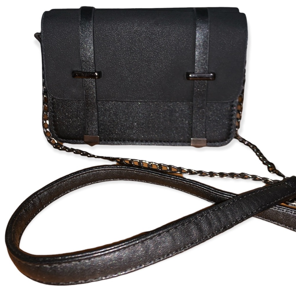 Black crossbody clutch